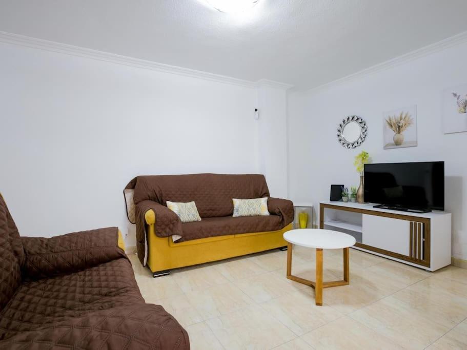 Apartment 313 Eden Parking Wi Fi And Swimming Pool